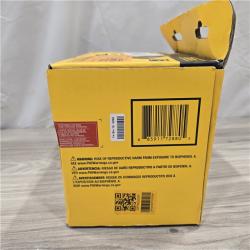 NEW! - DEWALT 20V MAX Lithium-Ion 6.0Ah and 4.0Ah Battery and Charger Starter Kit