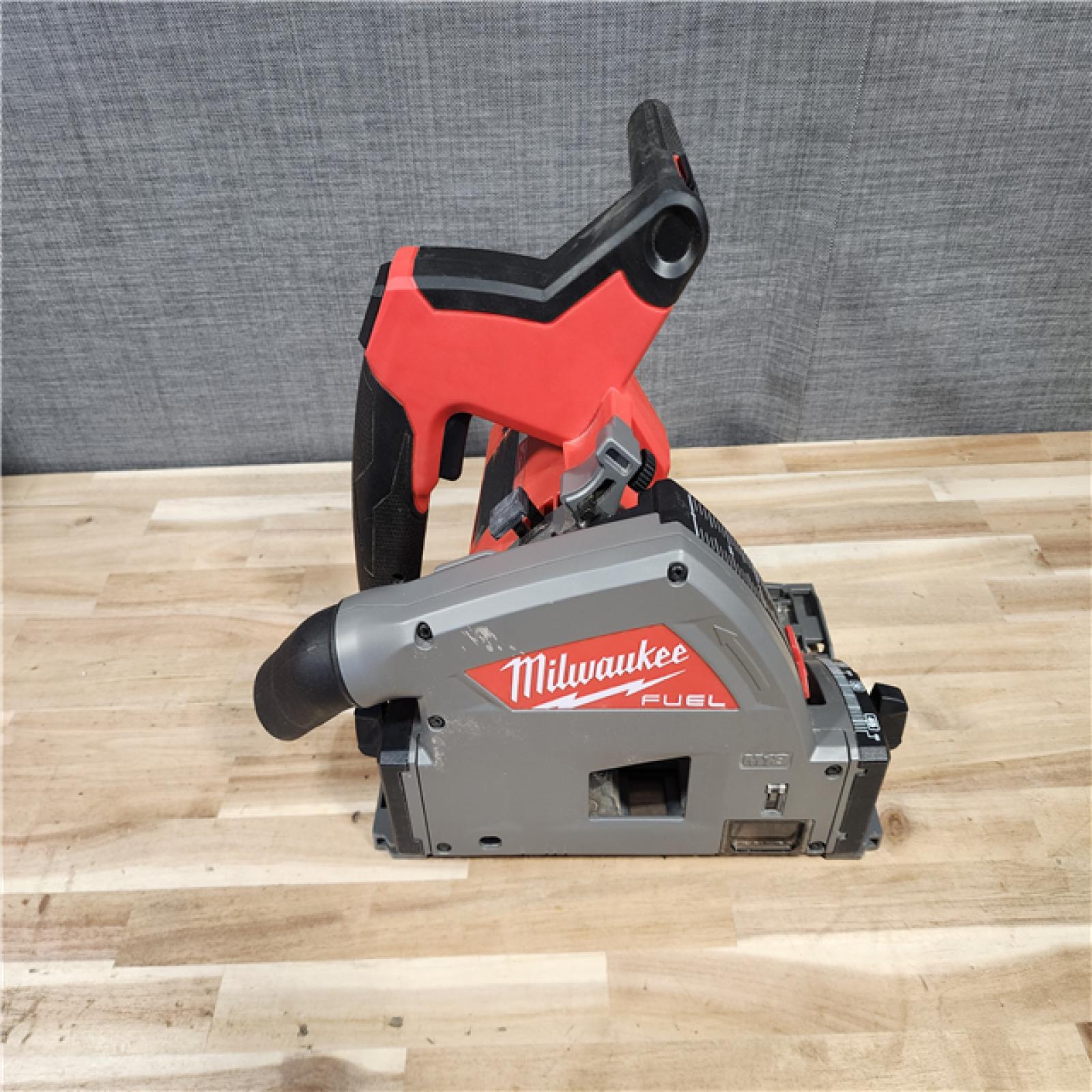 HOUSTON LOCATION - AS-IS Milwaukee  FUEL 18V Lithium-Ion Cordless Brushless 6-1/2 in. Plunge Cut Track Saw (Tool-Only)