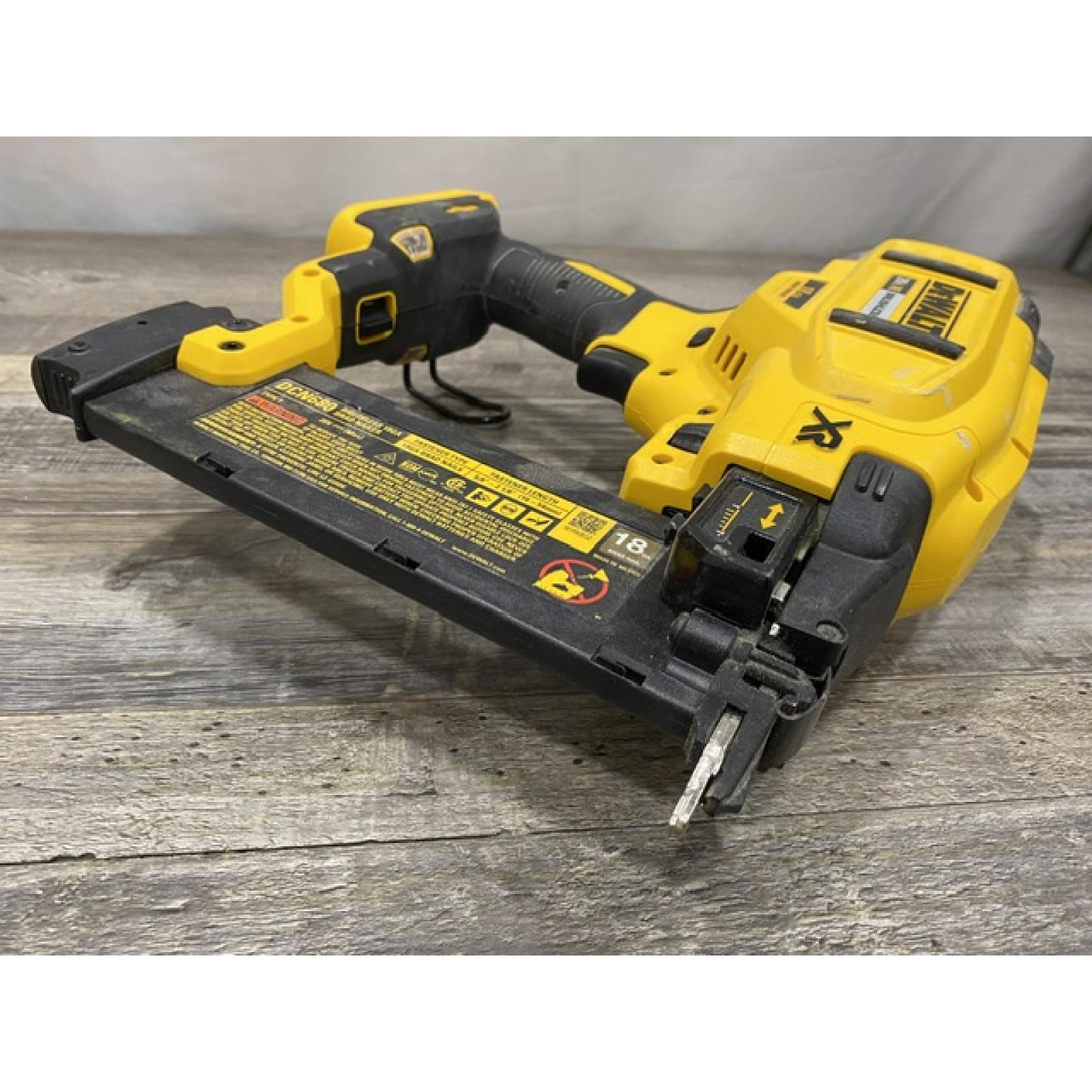 AS-IS DEWALT 20V MAX XR Lithium-Ion Electric Cordless 18-Gauge Brad Nailer (Tool Only)