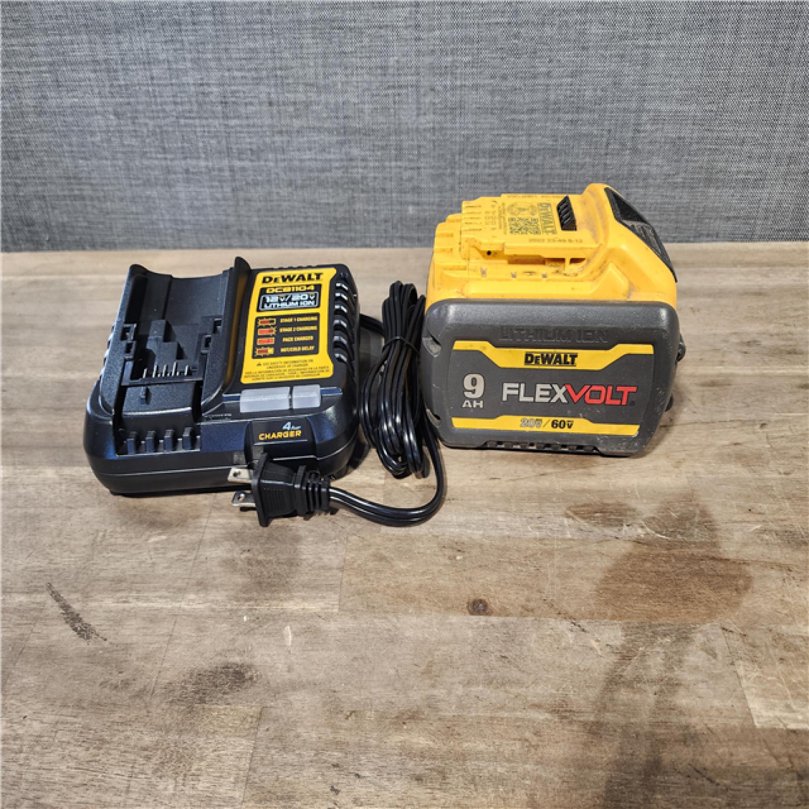 HOUSTON LOCATION - AS-IS FLEXVOLT 60V MAX Cordless Brushless Reciprocating Saw Kit with (1) FLEXVOLT 9.0Ah Battery