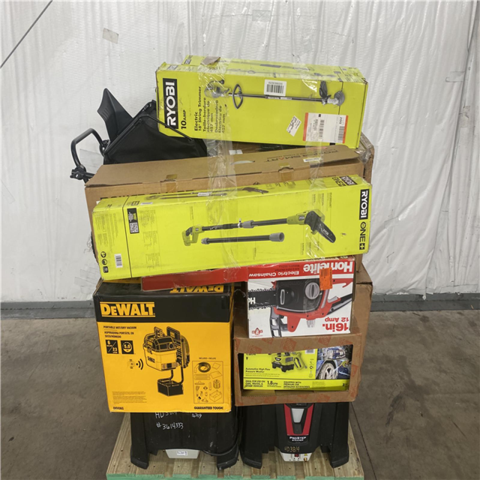 Houston Location AS IS - outdoor pallet