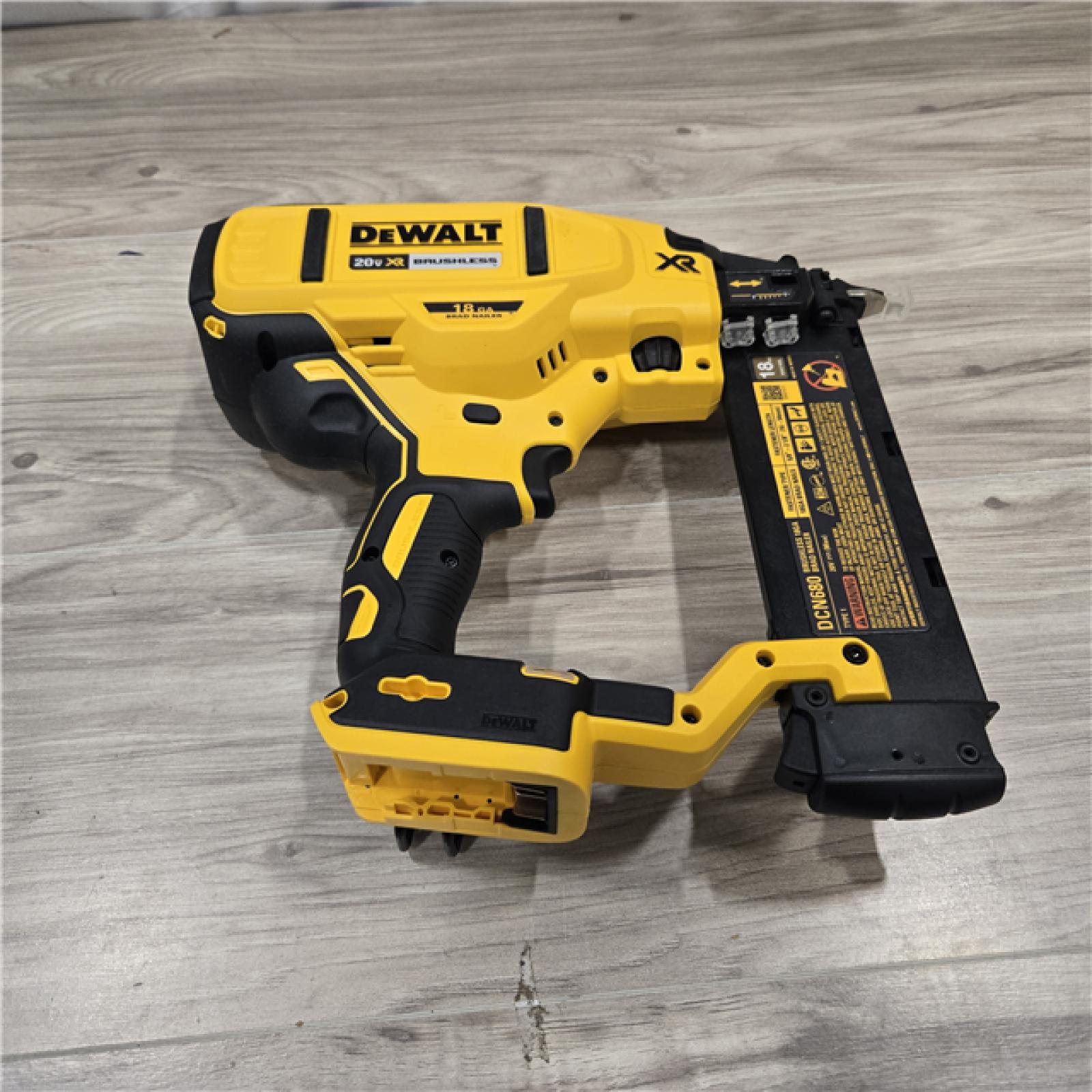AS-IS DeWalt 20V MAX XR Cordless 18-Gauge Brad Nailer (Tool Only)