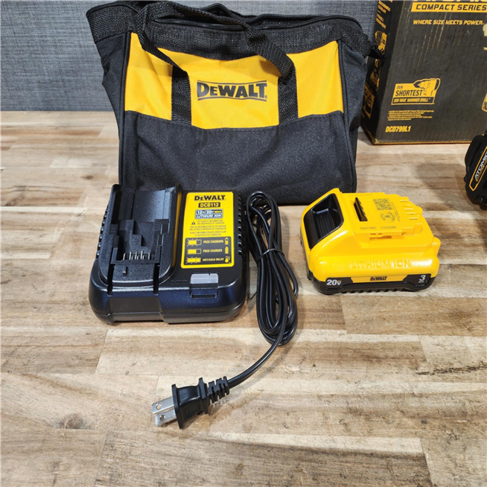 HOUSTON LOCATION - AS - IS DEWALT ATOMIC 20V Cordless 1/2 in. Compact Hammer Drill Kit