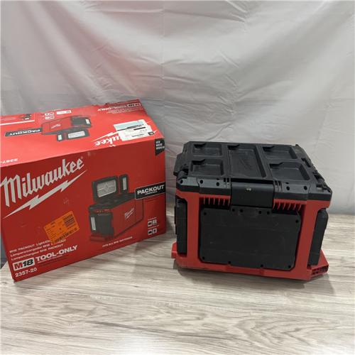 AS-IS Milwaukee M18 PACKOUT Light/Charger 2357-20