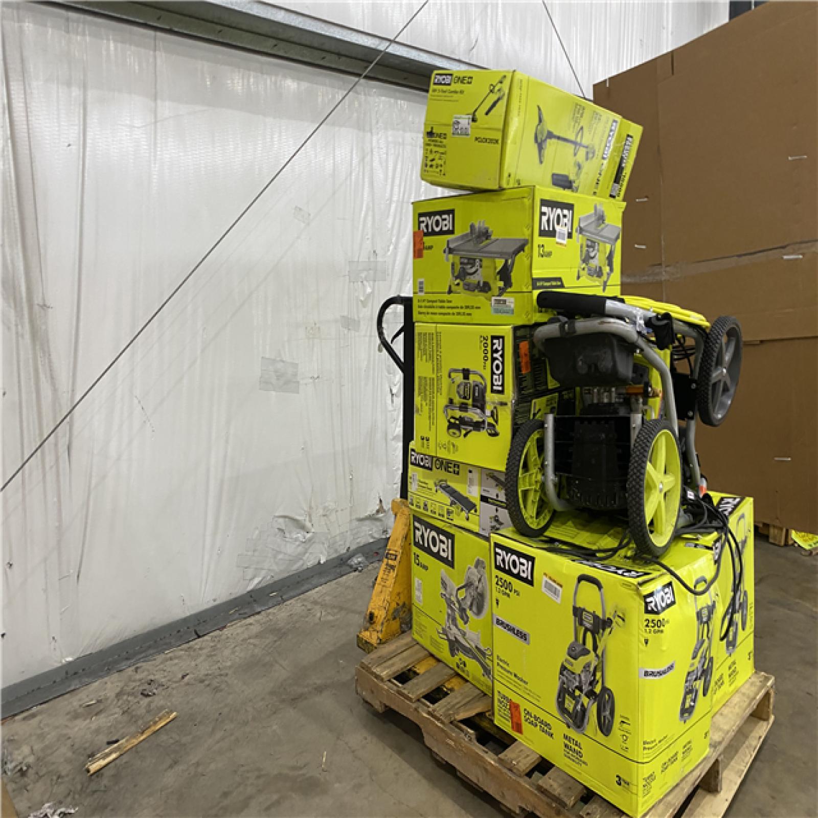 Houston Location AS IS - Tool Pallet