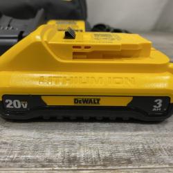 LIKE NEW - DEWALT ATOMIC 20V Cordless 1/2 in. Compact Hammer Drill Kit