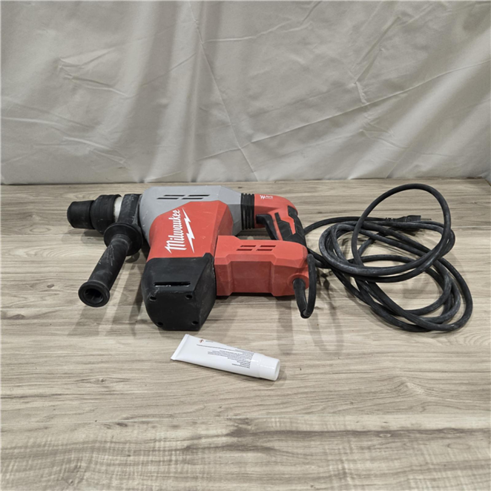 AS-IS Milwaukee 1-9/16 in. SDS-Max Rotary Hammer
