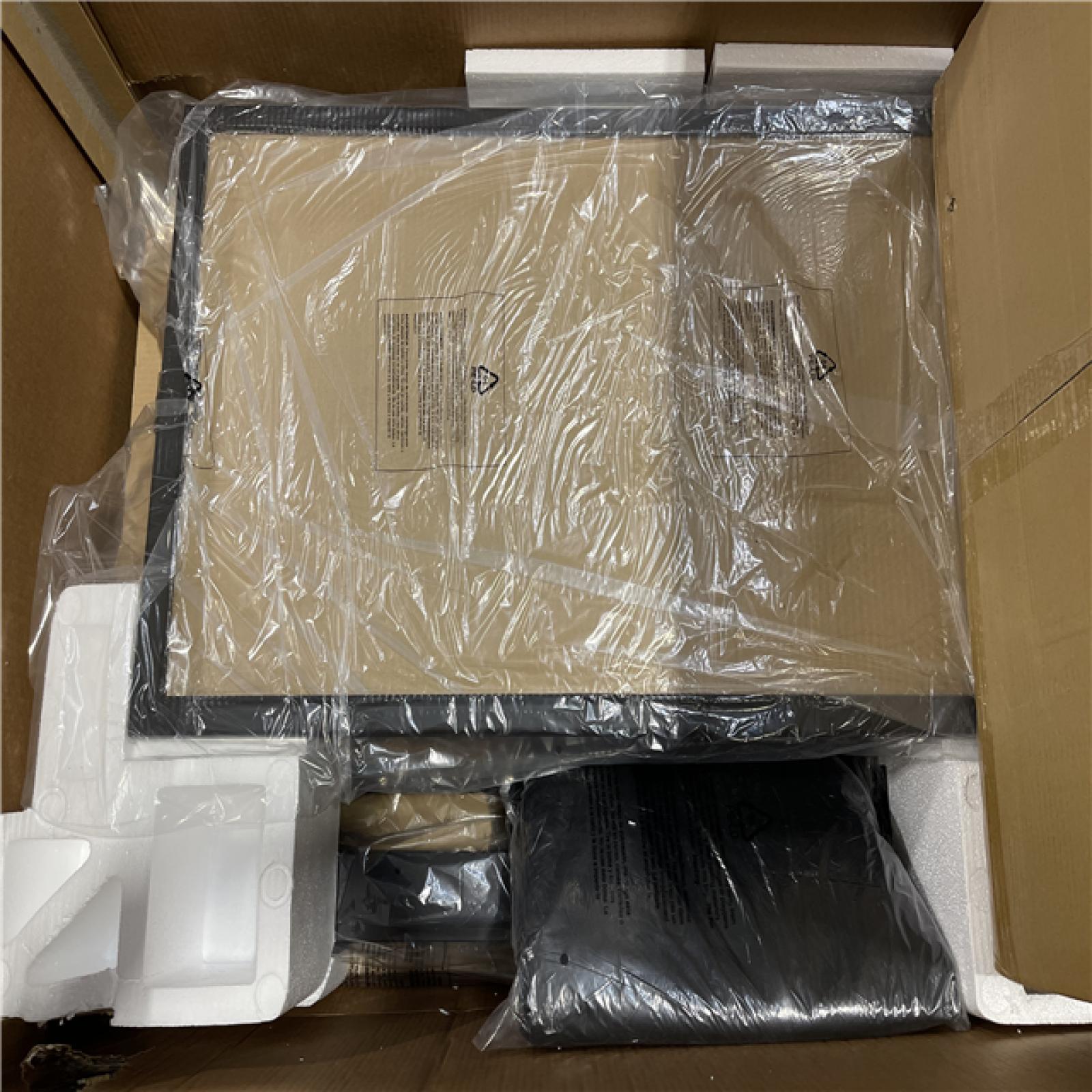 DALLAS LOCATION - AS-IS Even Embers Santa Maria Charcoal and Wood Grill in Black with Cover