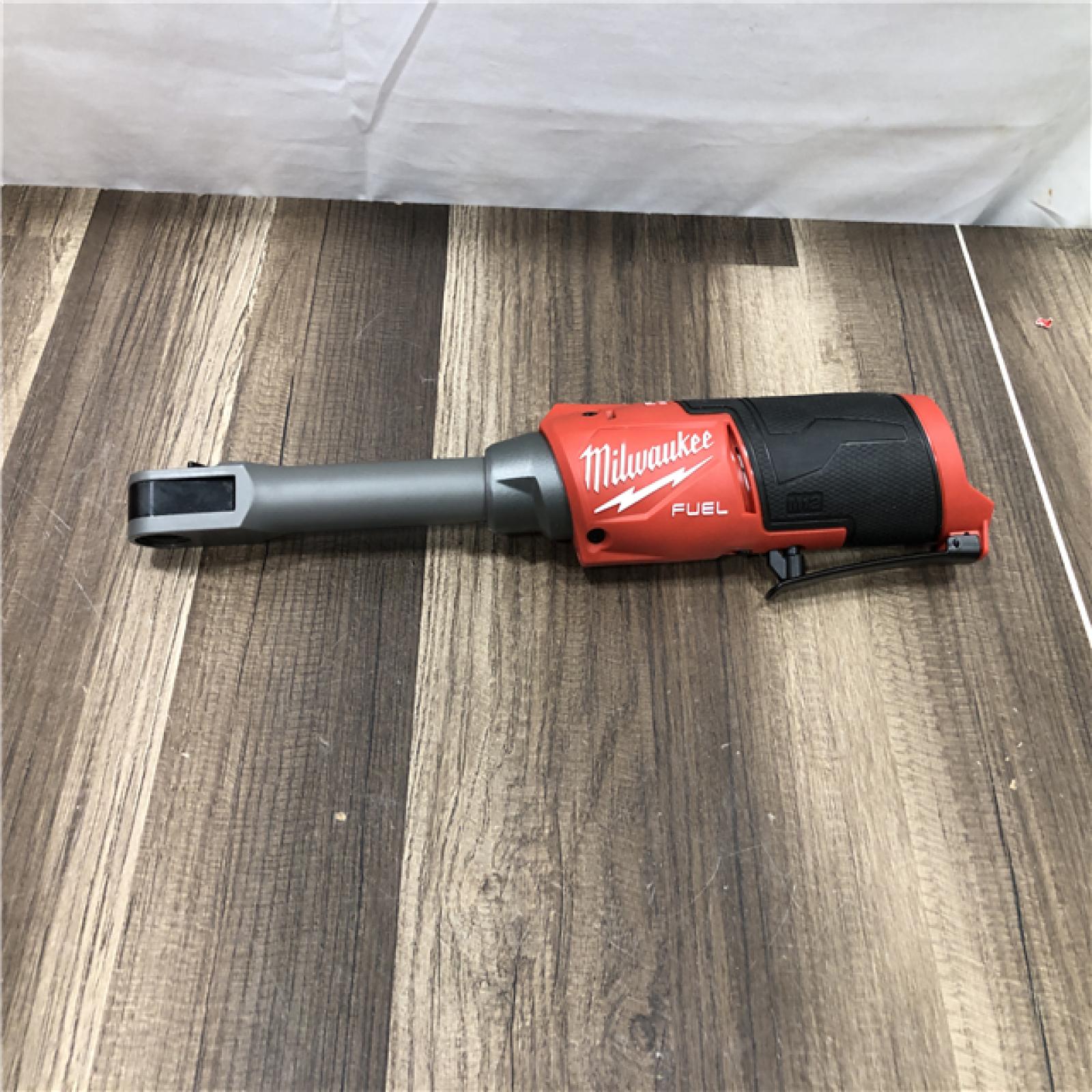 AS-IS Milwaukee  FUEL INSIDER 12V Lithium-Ion Brushless Cordless 1/4 in. - 3/8 in. Extended Reach Box Ratchet (Tool-Only)