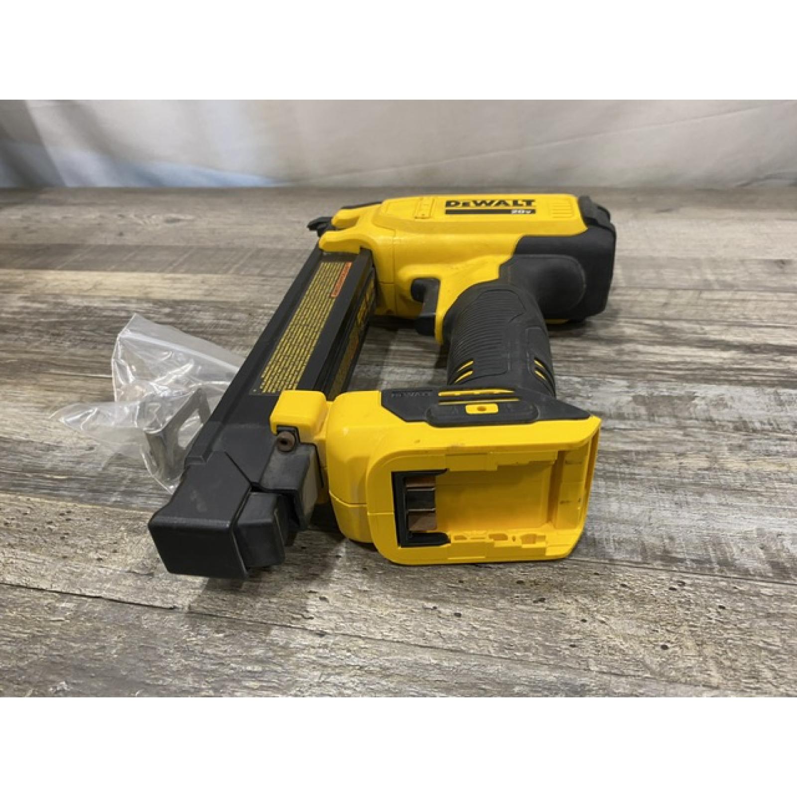 AS-IS DEWALT 20V MAX Lithium-Ion Cordless Cable Stapler (Tool Only)