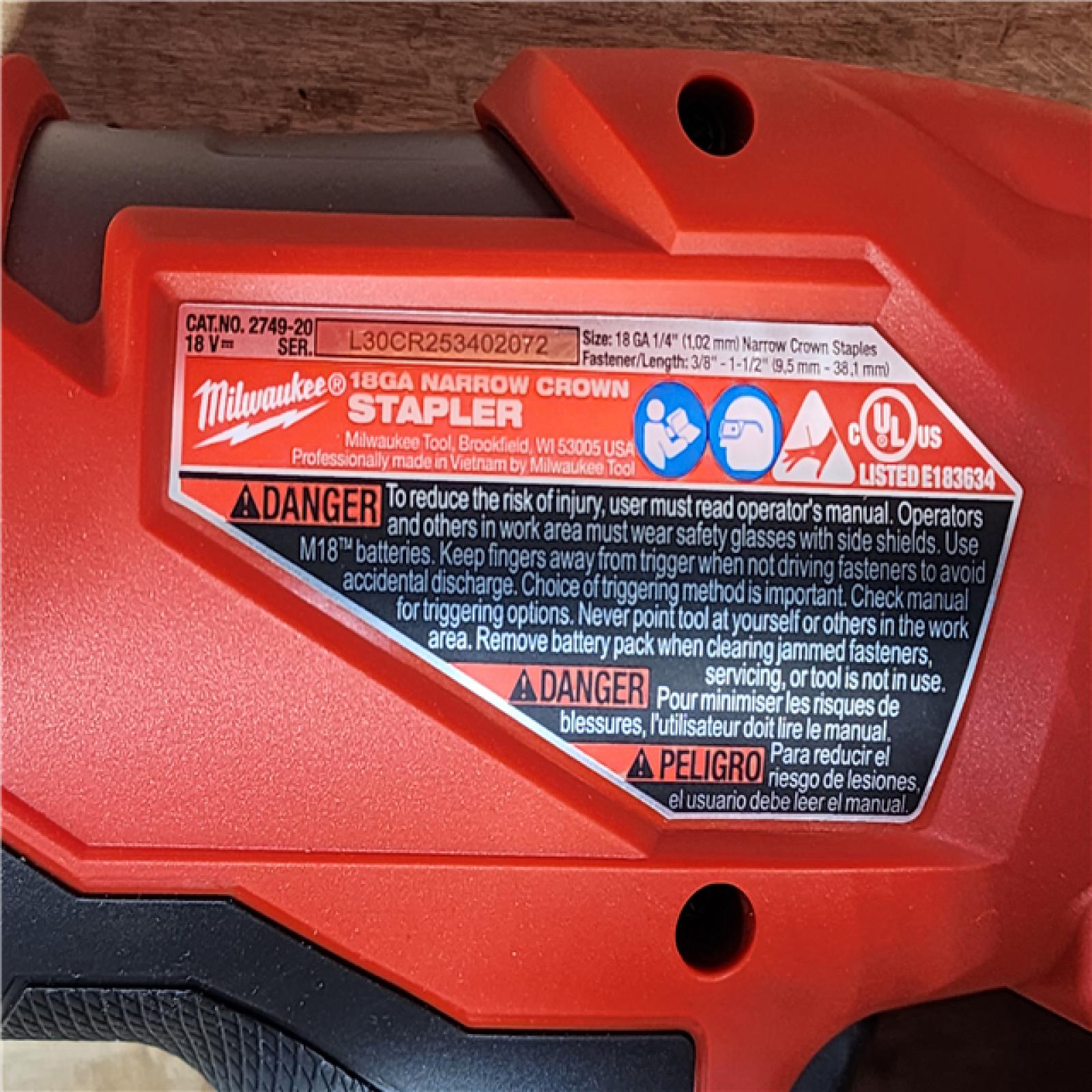 HOUSTON LOCATION - AS-IS (APPEARS LIKE NEW) Milwaukee FUEL 18-Volt Lithium-Ion Brushless Cordless 18-Gauge 1/4 in. Narrow Crown Stapler (Tool-Only)