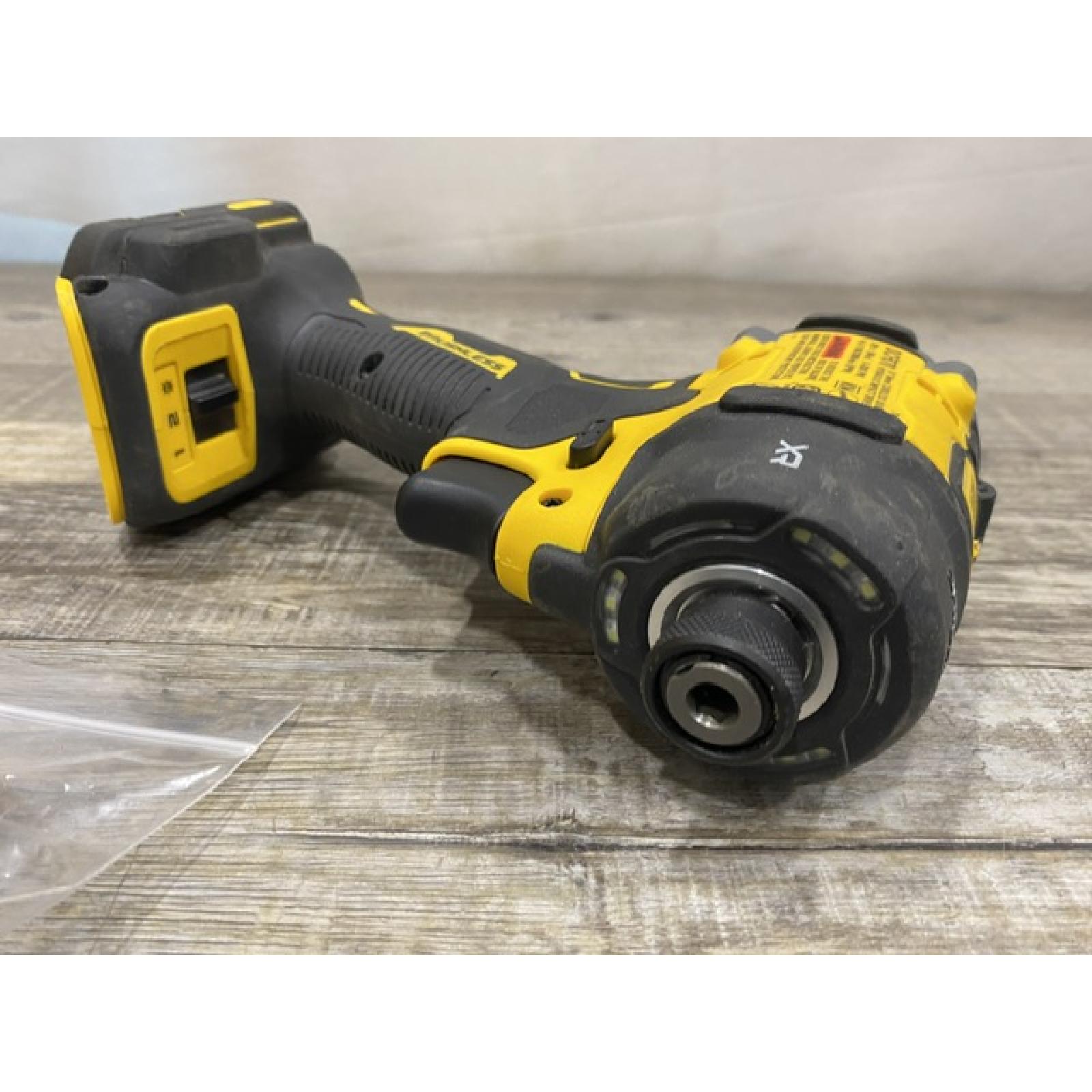 AS-IS DEWALT 20V XR Brushless Cordless 1/4 in. Quiet Hydraulic Impact Driver (Tool-Only)