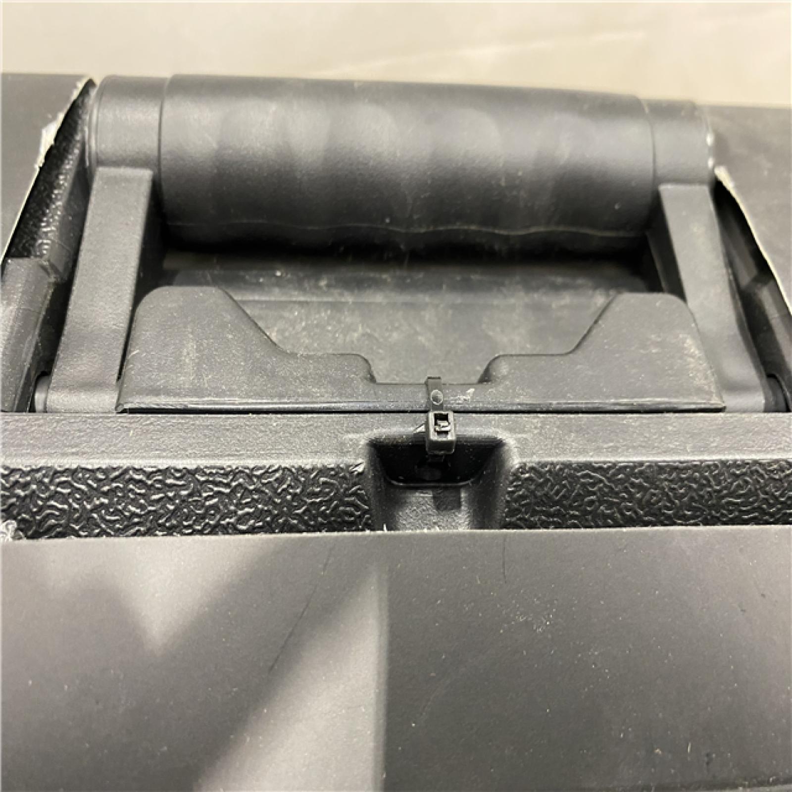 NEW - DEWALT 12V MAX Lithium-Ion 100 ft. Green Self-Leveling 3-Beam 360 Degree Laser Level with 2.0Ah Battery  Charger and Case