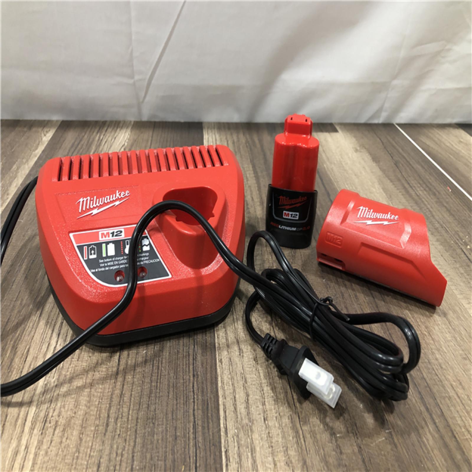 AS-IS Milwaukee Men's Large 12-Volt Lithium-Ion Cordless Gray Heated Jacket Hoodie Kit