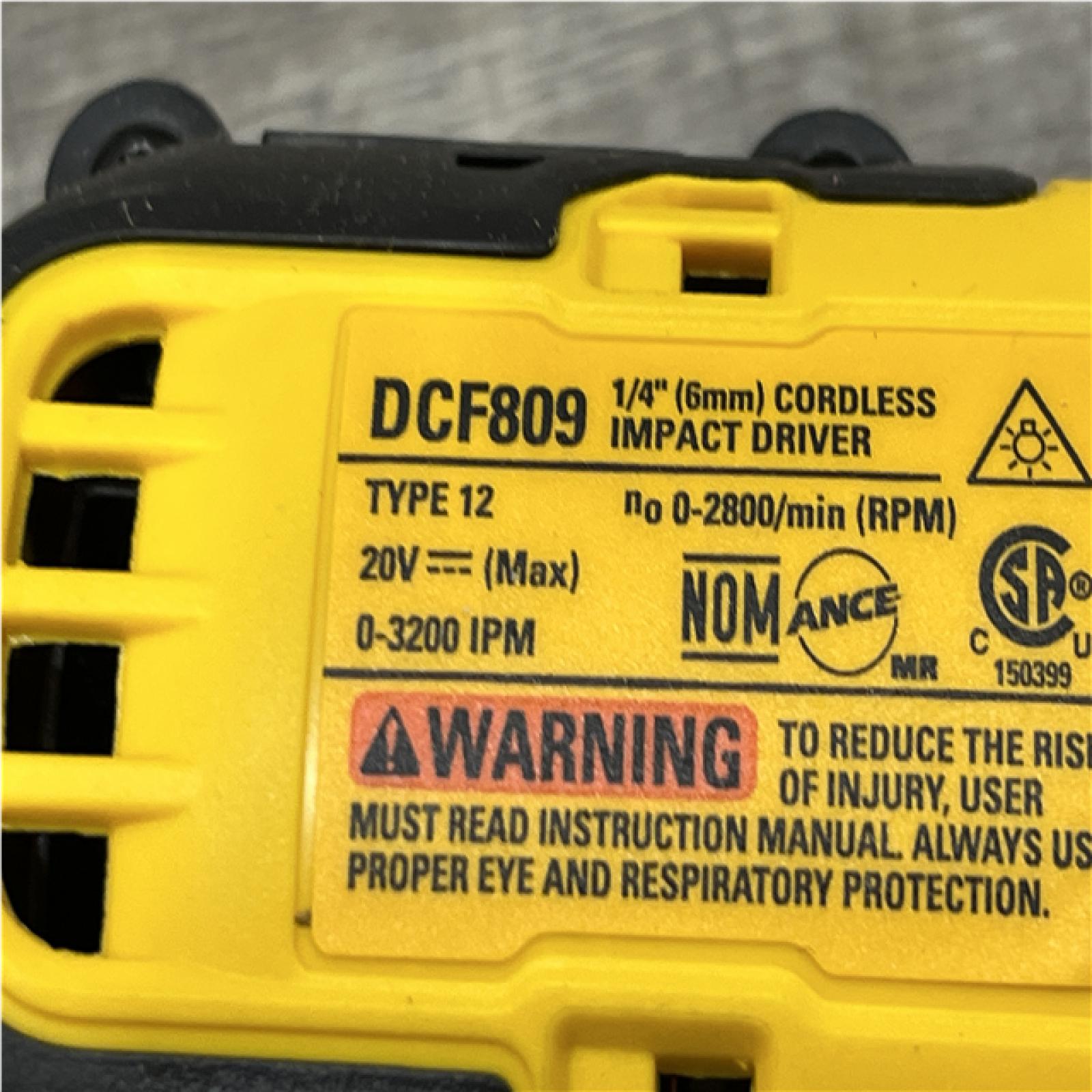 AS-IS DEWALT Atomic 20V Max Lithium-Ion Brushless Cordless Compact 1/4 in. Impact Driver Kit