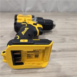 AS-IS DEWALT ATOMIC COMPACT SERIES 20V MAX* Cordless 1/2 Drill/Driver Kit