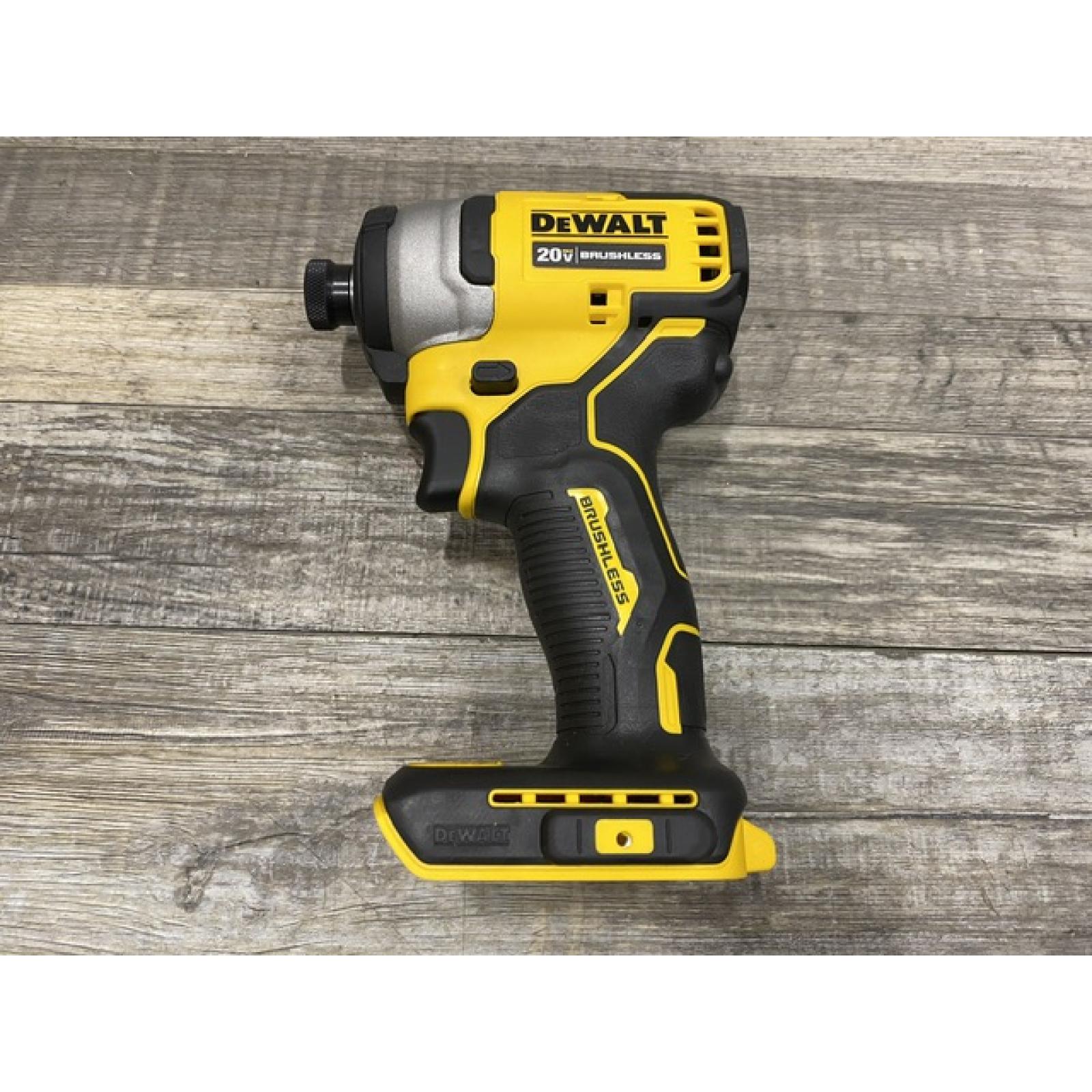 AS-IS DEWALT Atomic 20V Max Lithium-Ion Brushless Cordless Compact 1/4 in. Impact Driver Kit