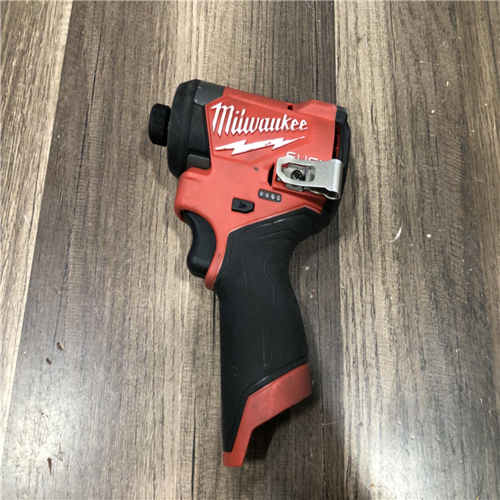 AS-IS Milwaukee M18 18V Lithium-Ion Cordless Oscillating Multi-Tool (Tool-Only)