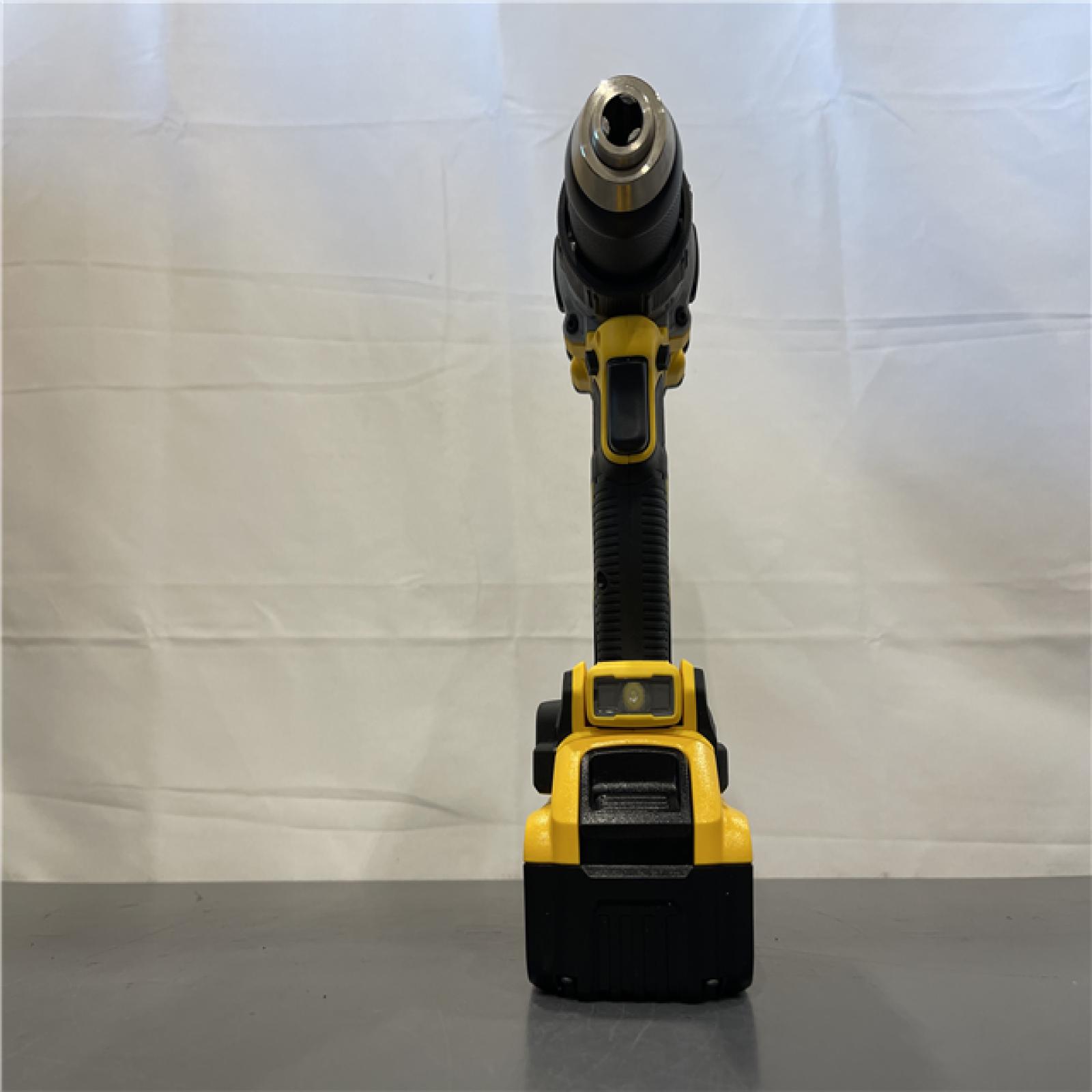 AS-IS - DEWALT 20V MAX XR Brushless Cordless 1/2 Drill/Driver Kit