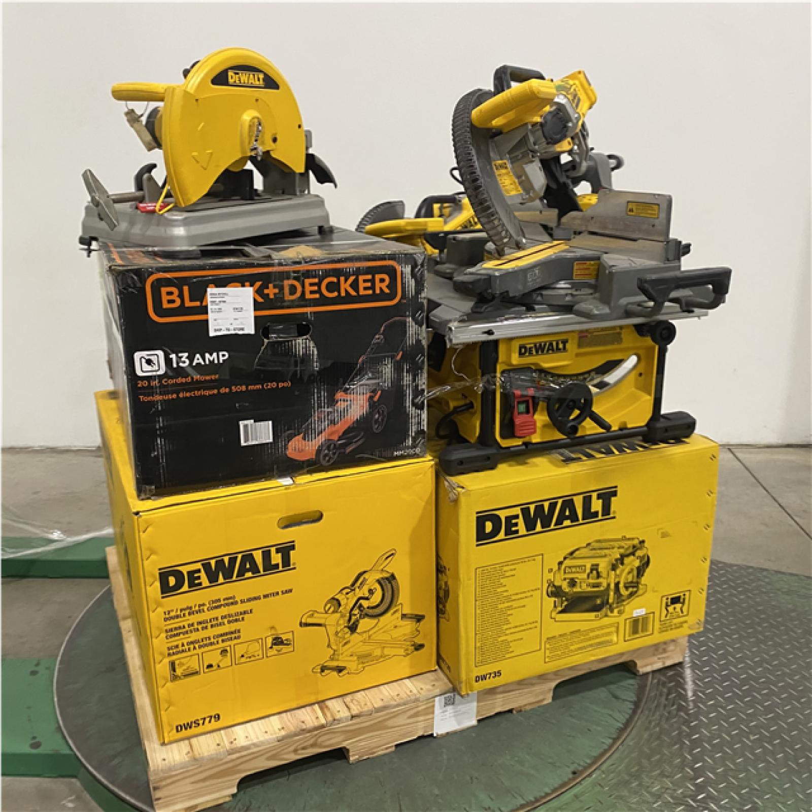 Dallas Location - As-Is Tool Pallet