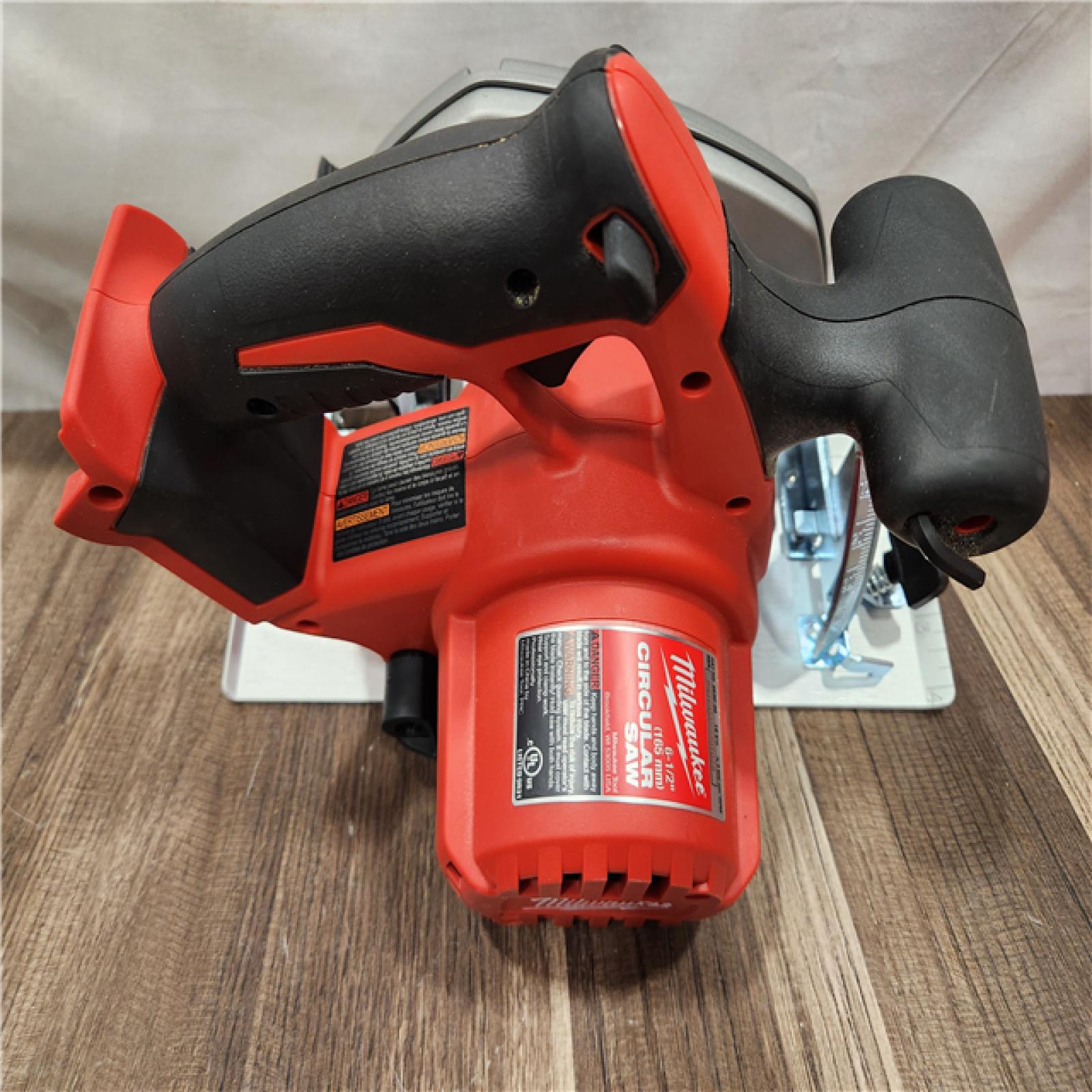 AS-IS- Milwaukee M18 Cordless 6-1/2 Circular Saw (Tool Only)