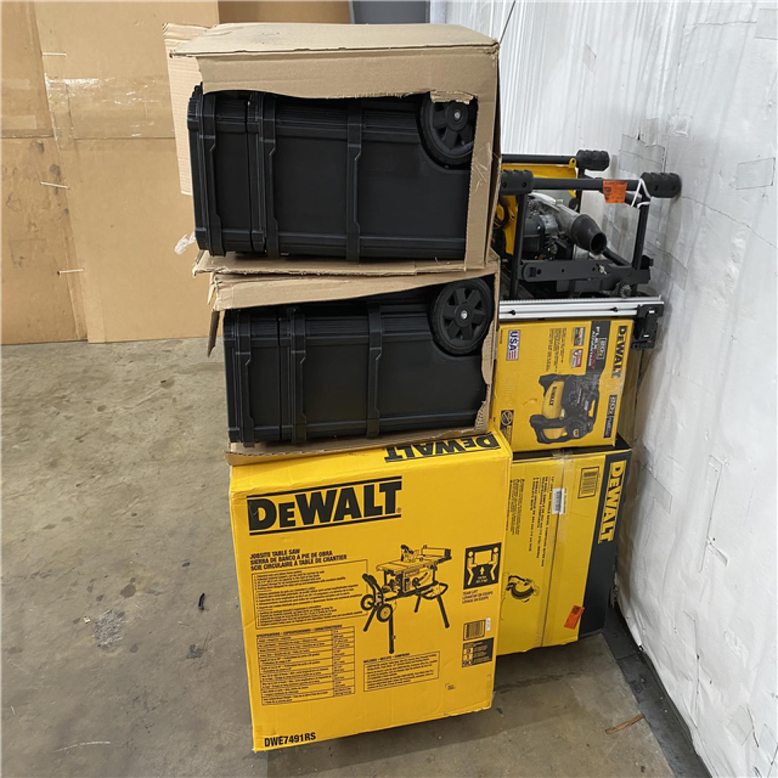 Houston Location AS IS - Tool Pallet