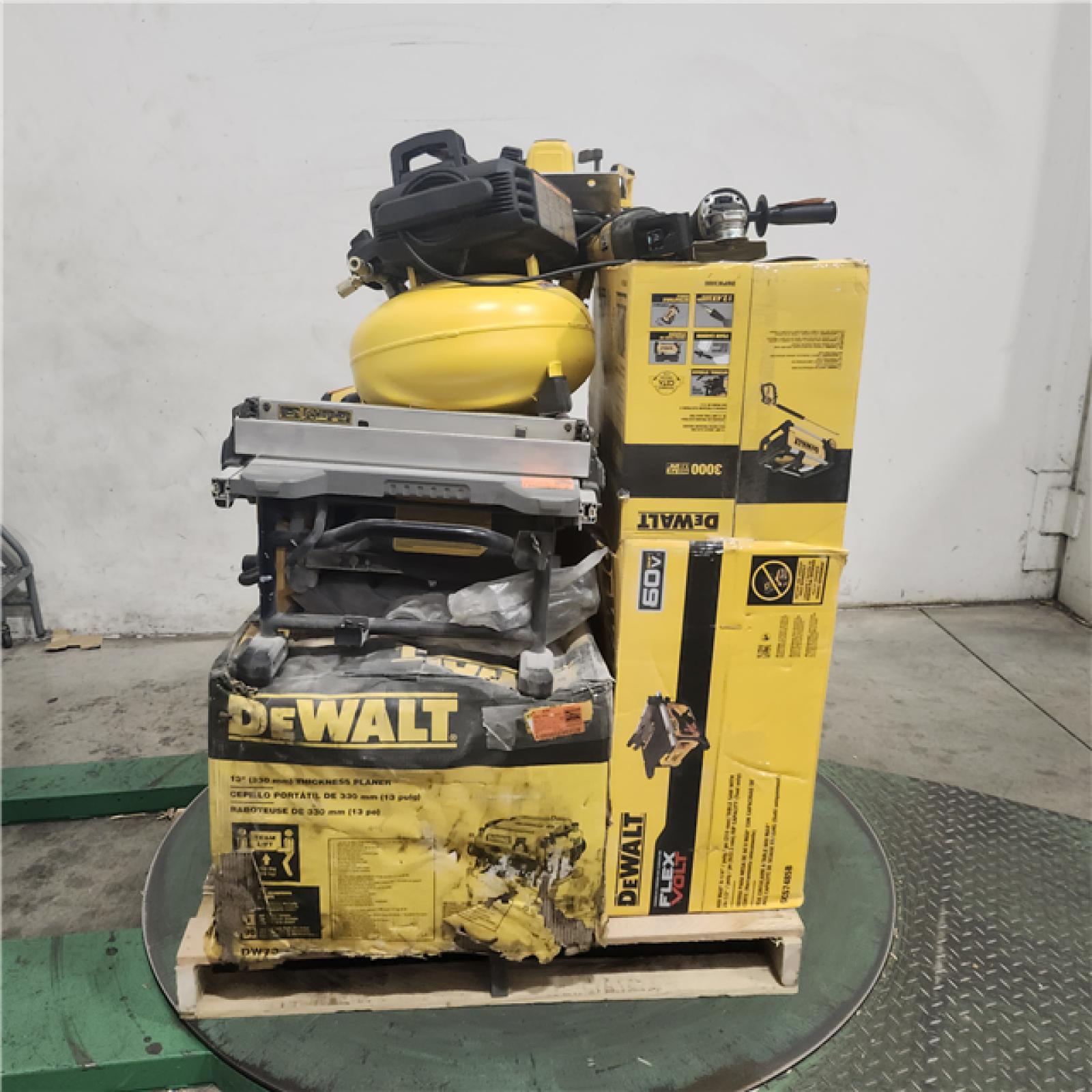 Dallas Location - As-Is DEWALT Tool Pallet