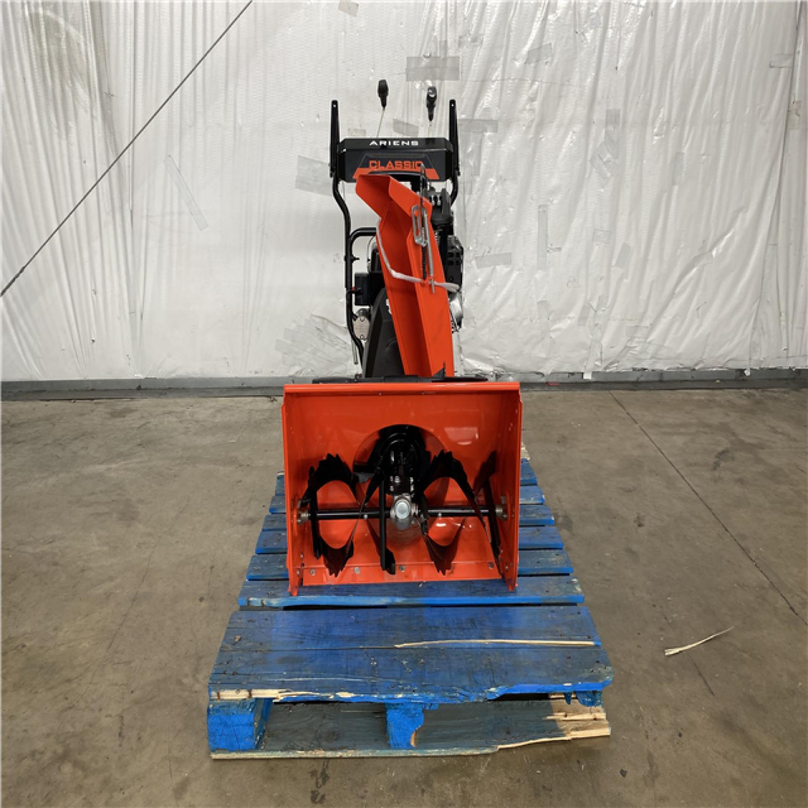 Houston Location - AS-IS Ariens 24 Snow Blower