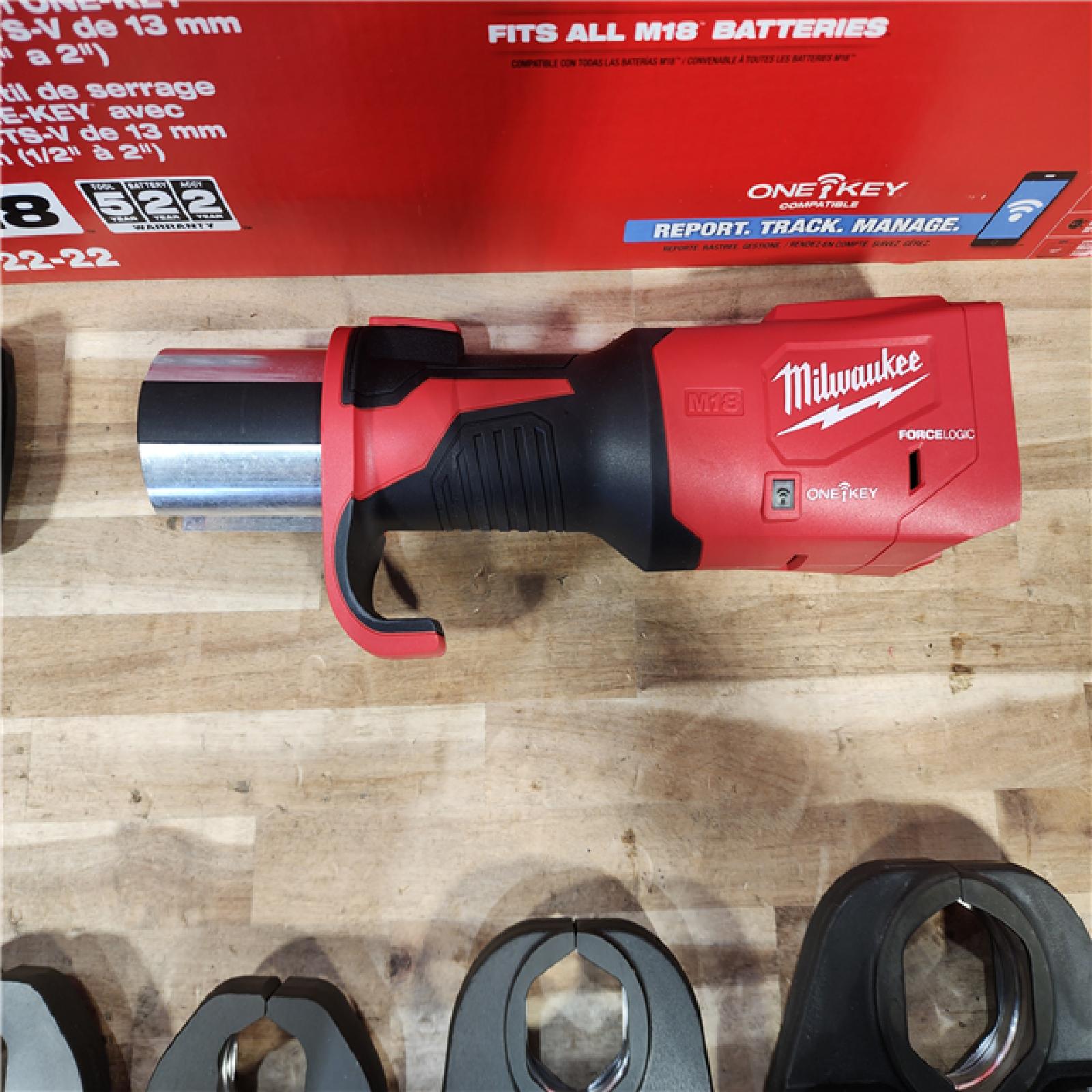 HOUSTON LOCATION - AS-IS (APPEARS LIKE NEW) Milwaukee M18 Force Logic ONE KEY Press Tool 1/2-2 Kit