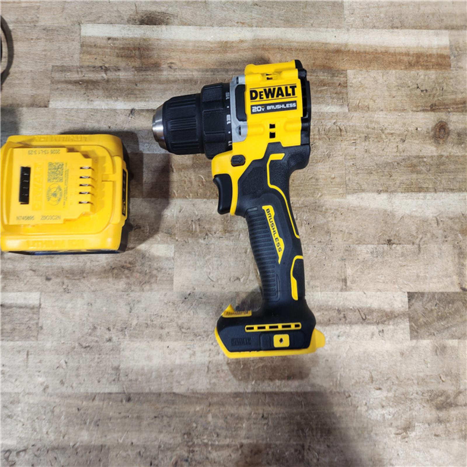 HOUSTON LOCATION - AS - IS DEWALT Atomic 20V Lithium-Ion Cordless Compact 1/2 in. Drill/Driver Kit