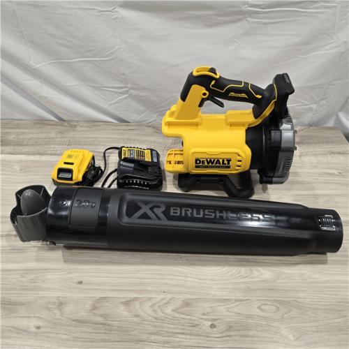 LIKE NEW! - DeWalt Brushless Cordless Battery Powered Handheld Leaf Blower KIT