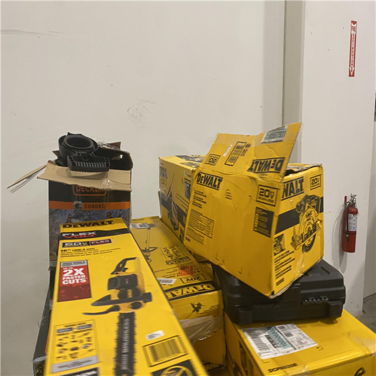 Dallas Location - As-Is DEWALT Tool Pallet