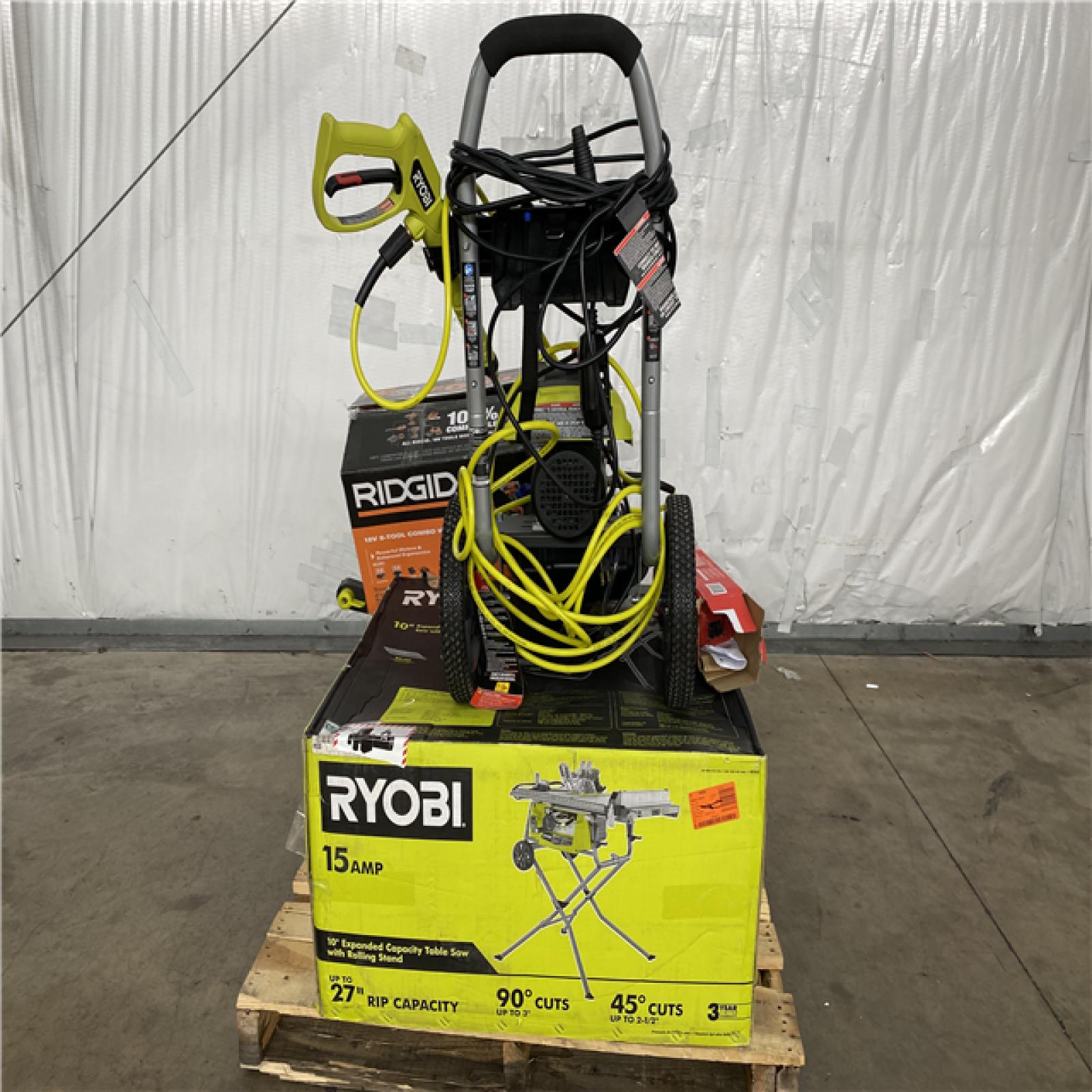 Houston Location AS IS - Tool Pallet