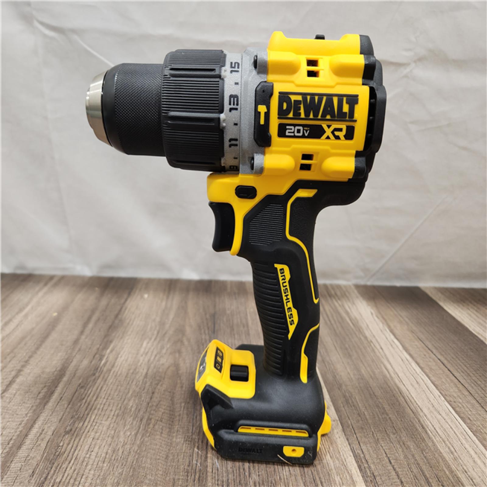 AS-IS- DEWALT 20V Compact Cordless 1/2 in. Hammer Drill (Tool-Only)