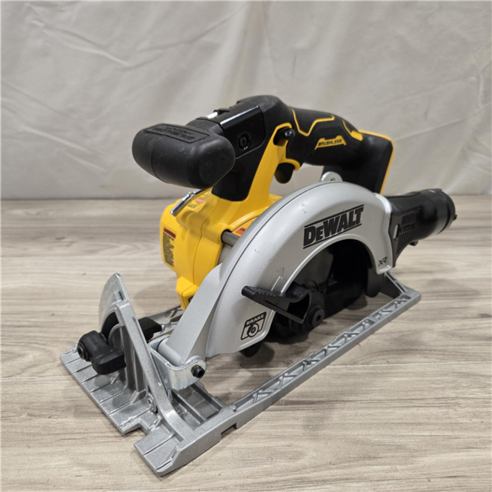 AS-IS DeWALT DCS565B 20V Max 6.5 Cordless Circular Saw (TOOL ONLY)