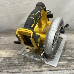 AS-IS DEWALT 20-Volt MAX 7-1/4 in. Cordless Circular Saw (Tool Only)