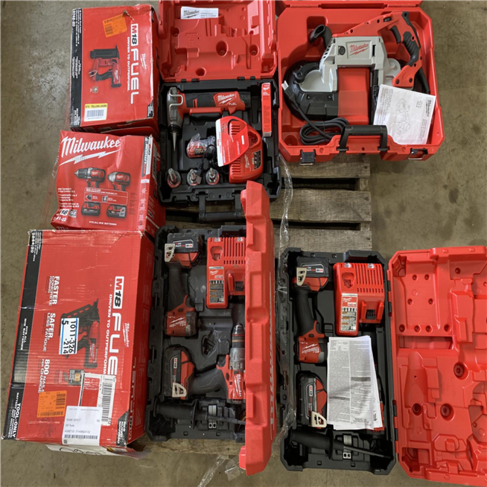 Houston Location AS IS - Tool Pallet