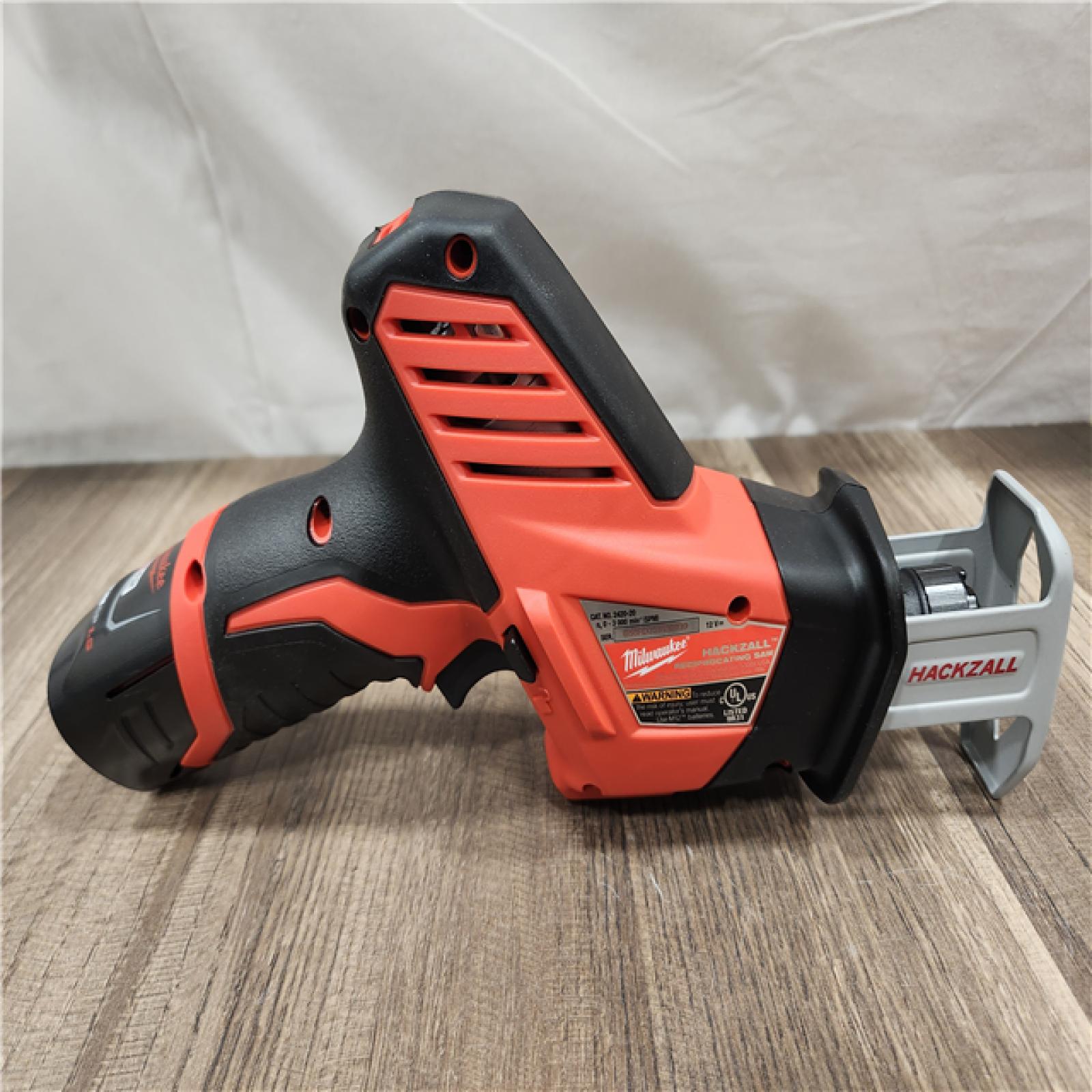 AS-IS- Milwaukee 12V 1.5Ah Cordless Straight Handle Reciprocating Saw Kit