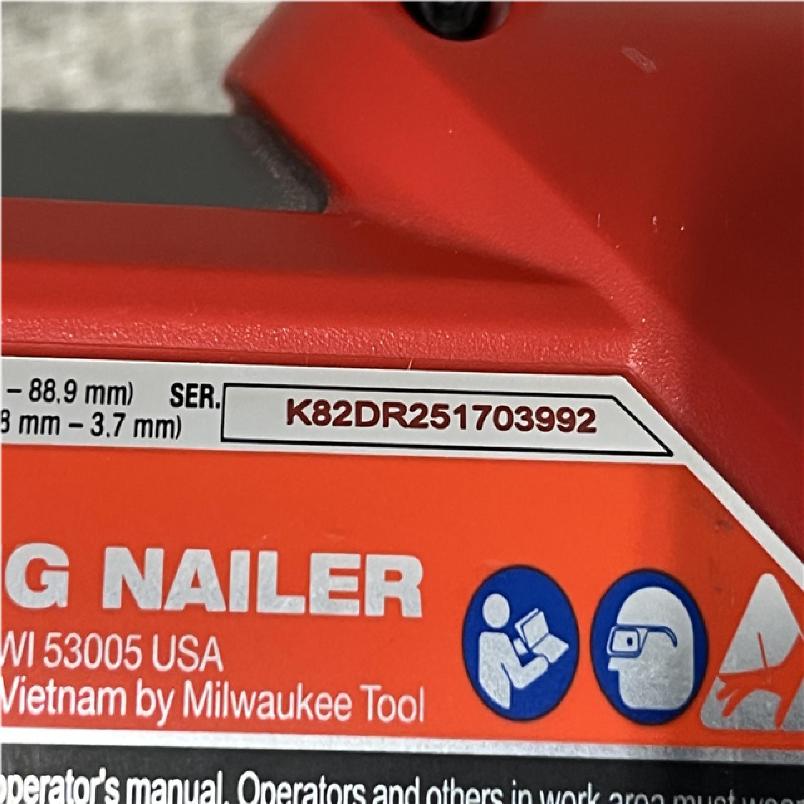 AS-IS Milwaukee FUEL 3-1/2 in 18V 21-Degree Lithium-Ion Brushless Cordless Nailer (Tool Only)