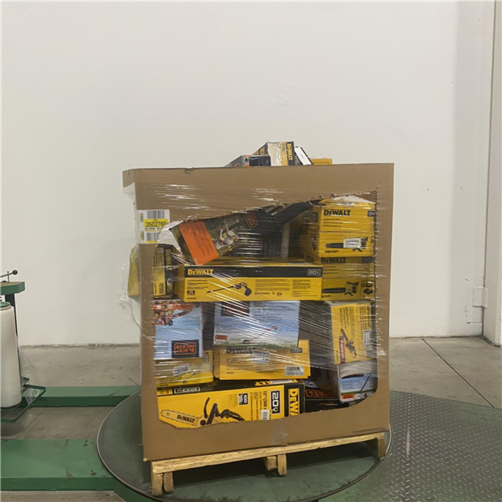 Dallas Location - As-Is Tool Pallet