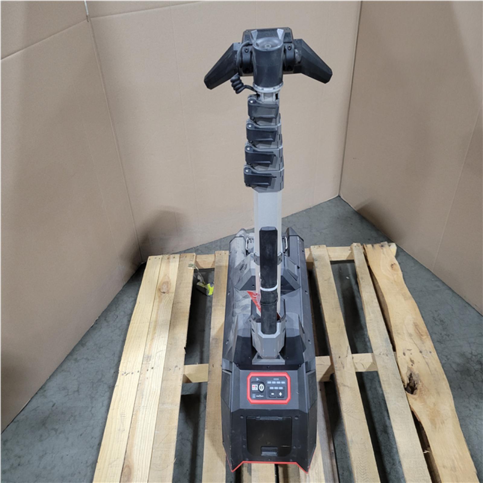 CALIFORNIA AS-IS MILWAUKEE MX FUEL COMPACT LIGHT TOWER (NO BATTERY INCLUDED)