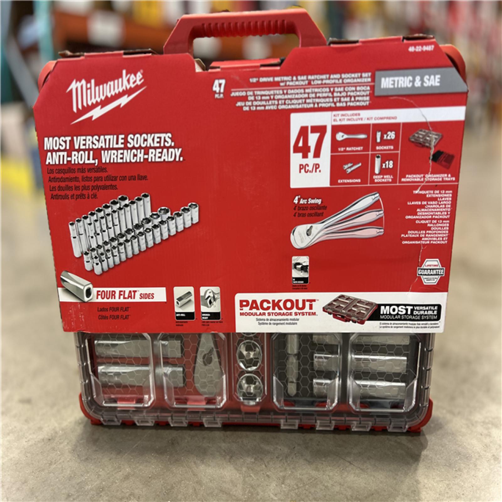 NEW! - Milwaukee 1/2 in. Drive SAE/Metric Ratchet and Socket Mechanics Tool Set with PACKOUT Case (47-Piece)