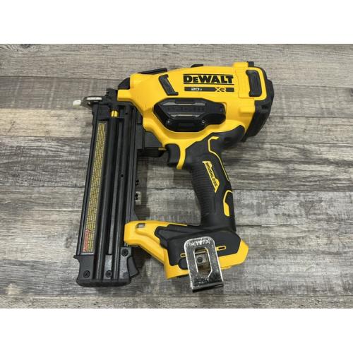 AS-IS DEWALT 20V MAX XR 18 Gauge Cordless Brad Nailer (Tool Only)