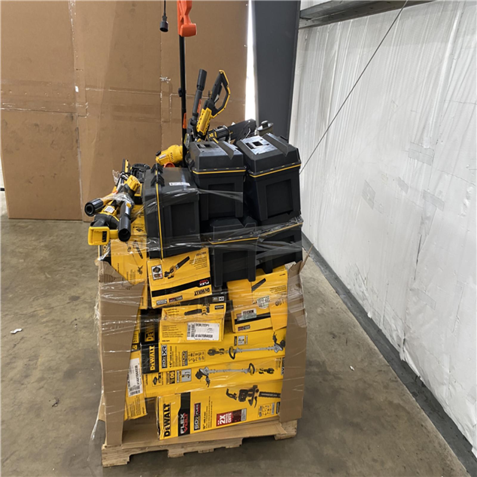 Houston Location AS IS - Tool Pallet