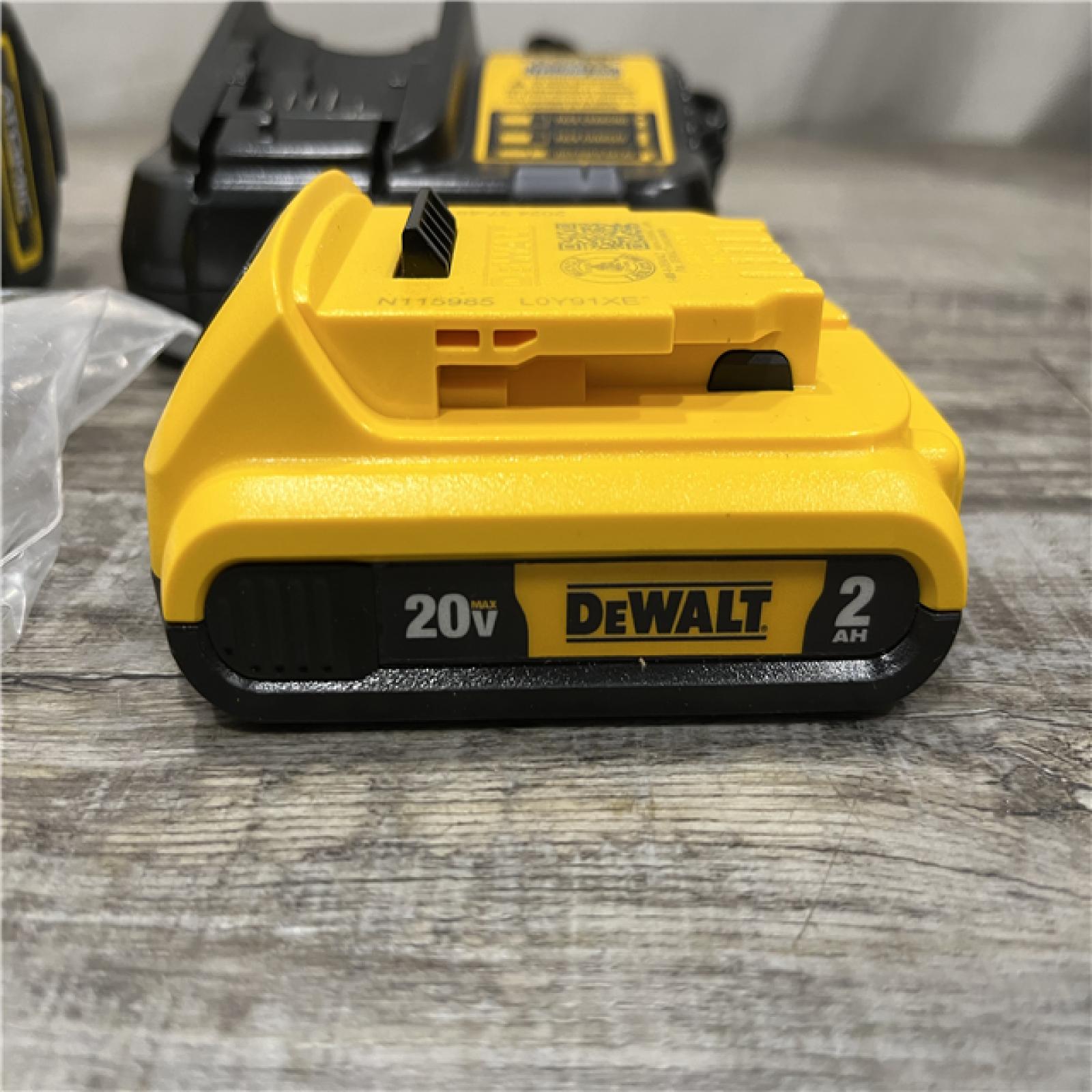 AS-IS DEWALT Atomic 20V Max Lithium-Ion Brushless Cordless Compact 1/4 in. Impact Driver Kit