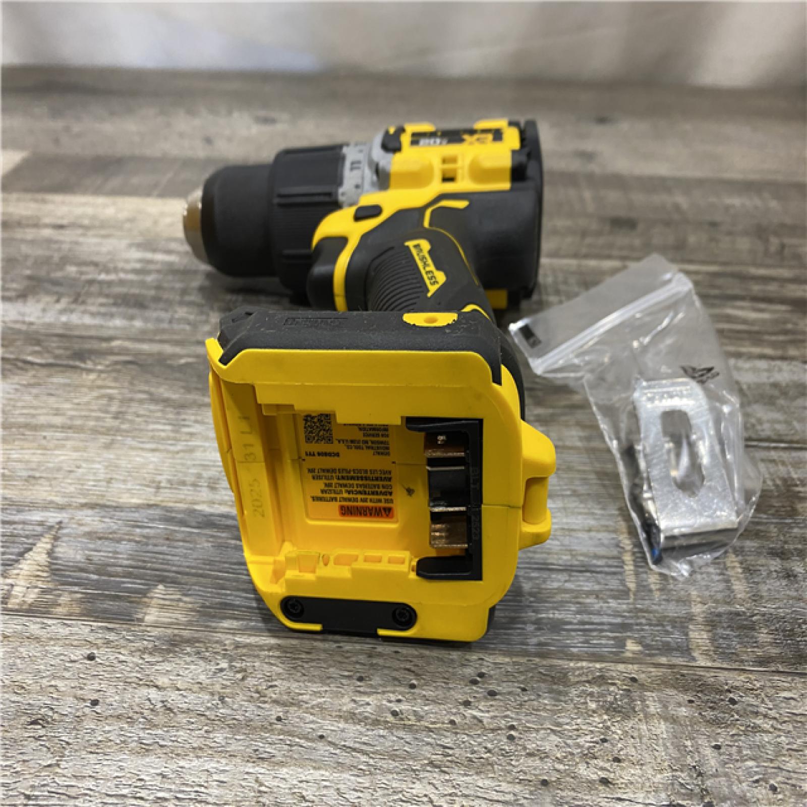 AS-IS DEWALT 20V XR Brushless Cordless 1/2 in. Hammer Drill (Tool-Only)