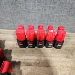 HOUSTON LOCATION - AS-IS MILWAUKEE BATTERY PACK QTY - 15