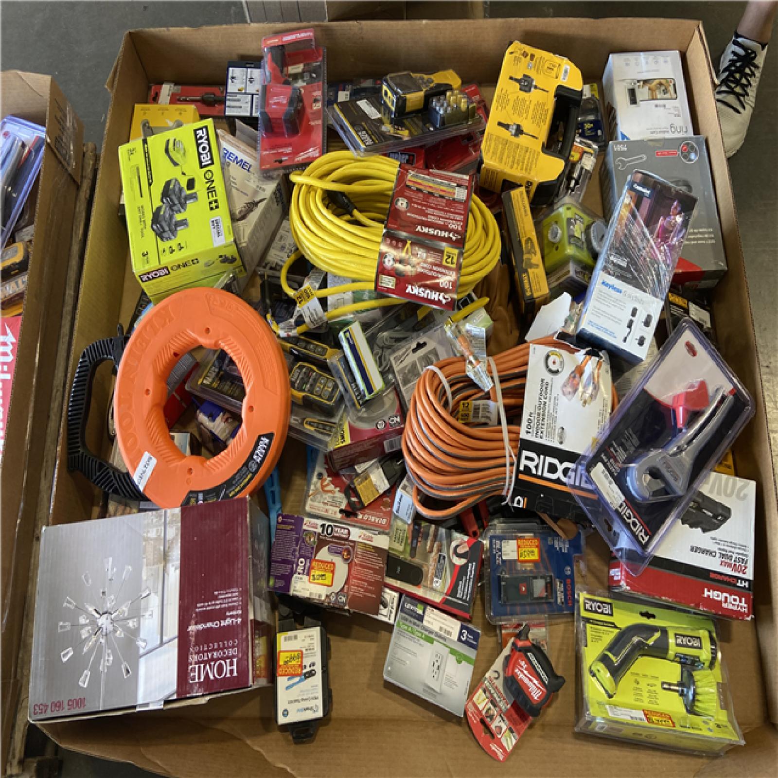 DALLAS LOCATION - AS-IS MISCELLANEOUS TOOL PALLET