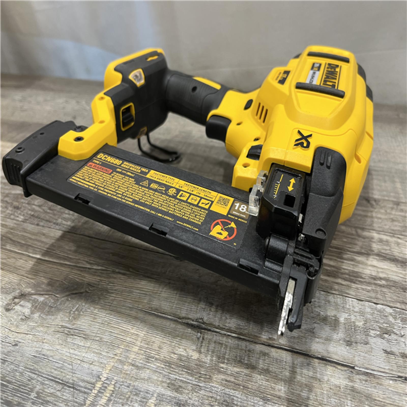 AS-IS DEWALT 20V MAX XR Lithium-Ion Electric Cordless 18-Gauge Brad Nailer (Tool Only)