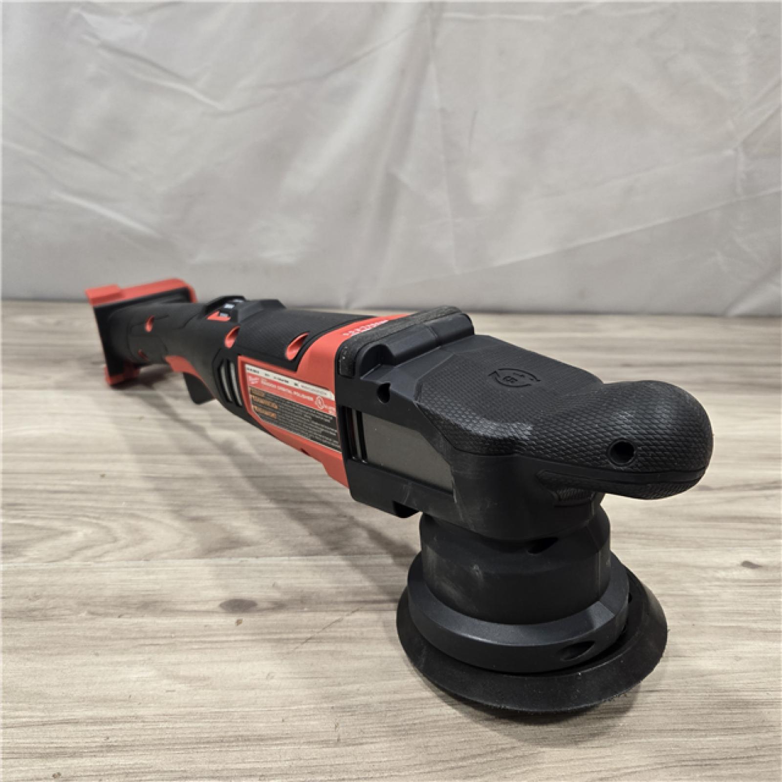 AS-IS Milwaukee M18 FUEL18V Cordless 15MM DA Polisher (Tool-Only)